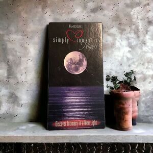 Simply Romantic Nights Couples Game Discover Intimacy New‎ Light Barbara Rainey